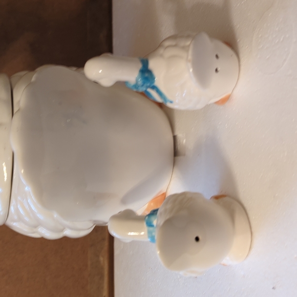 Mother Goose Cookie Jar With Salt And Pepper Shakers - Picture 8 of 16